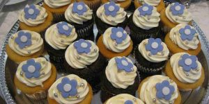 Cupcakes on silver tray