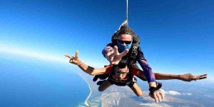 Bruno parachuting down.